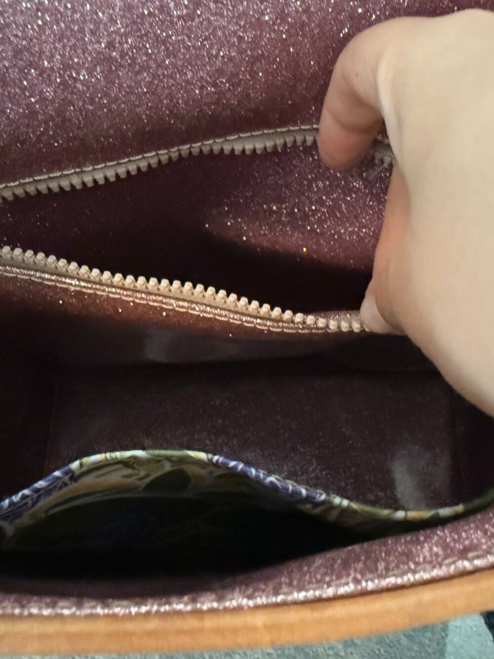 Consuela Chica Classic Tote, Jerry - Picture 11 of 14